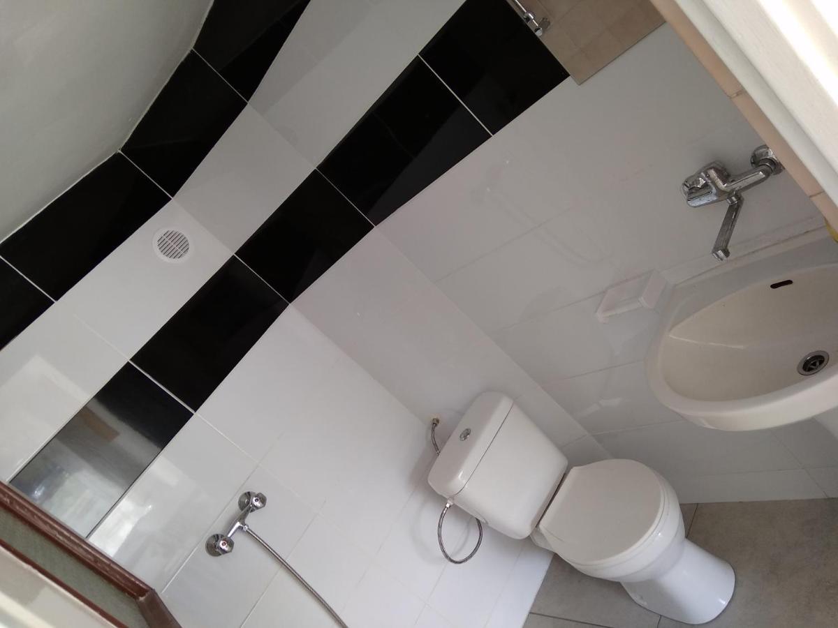 Apartament Przy Parku Noclegi ปวอตสก์ ภายนอก รูปภาพ