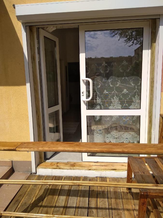 Apartament Przy Parku Noclegi ปวอตสก์ ภายนอก รูปภาพ